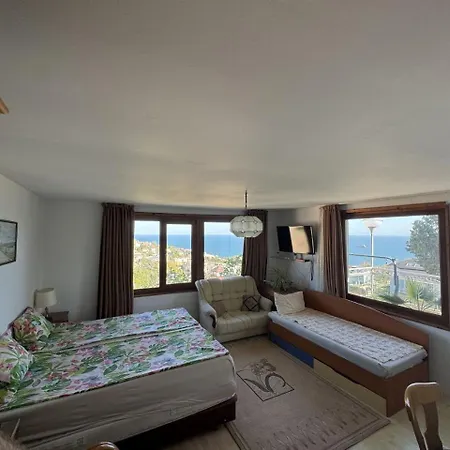 етаж от къща - желкови Warna