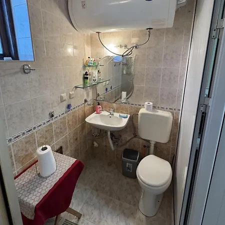 етаж от къща - желкови Warna