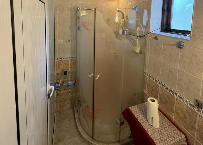 етаж от къща - желкови Gasthof Warna